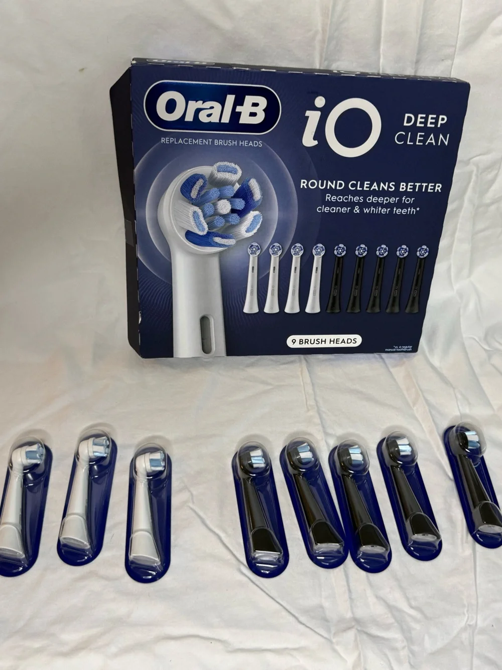 Oral-B iO Series Deep Clean Replacement Brush Heads - 8 Pack Black & White